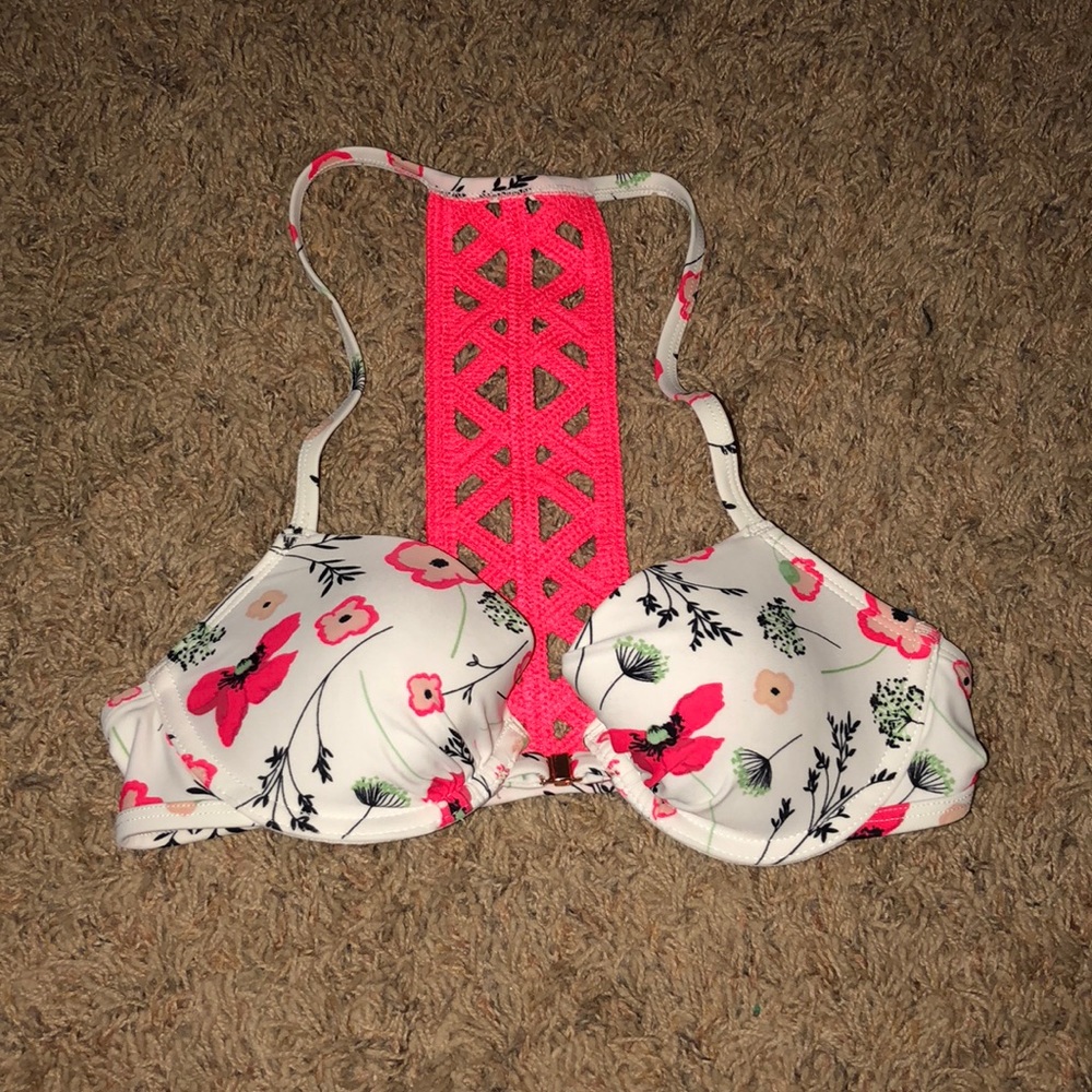Bikini top